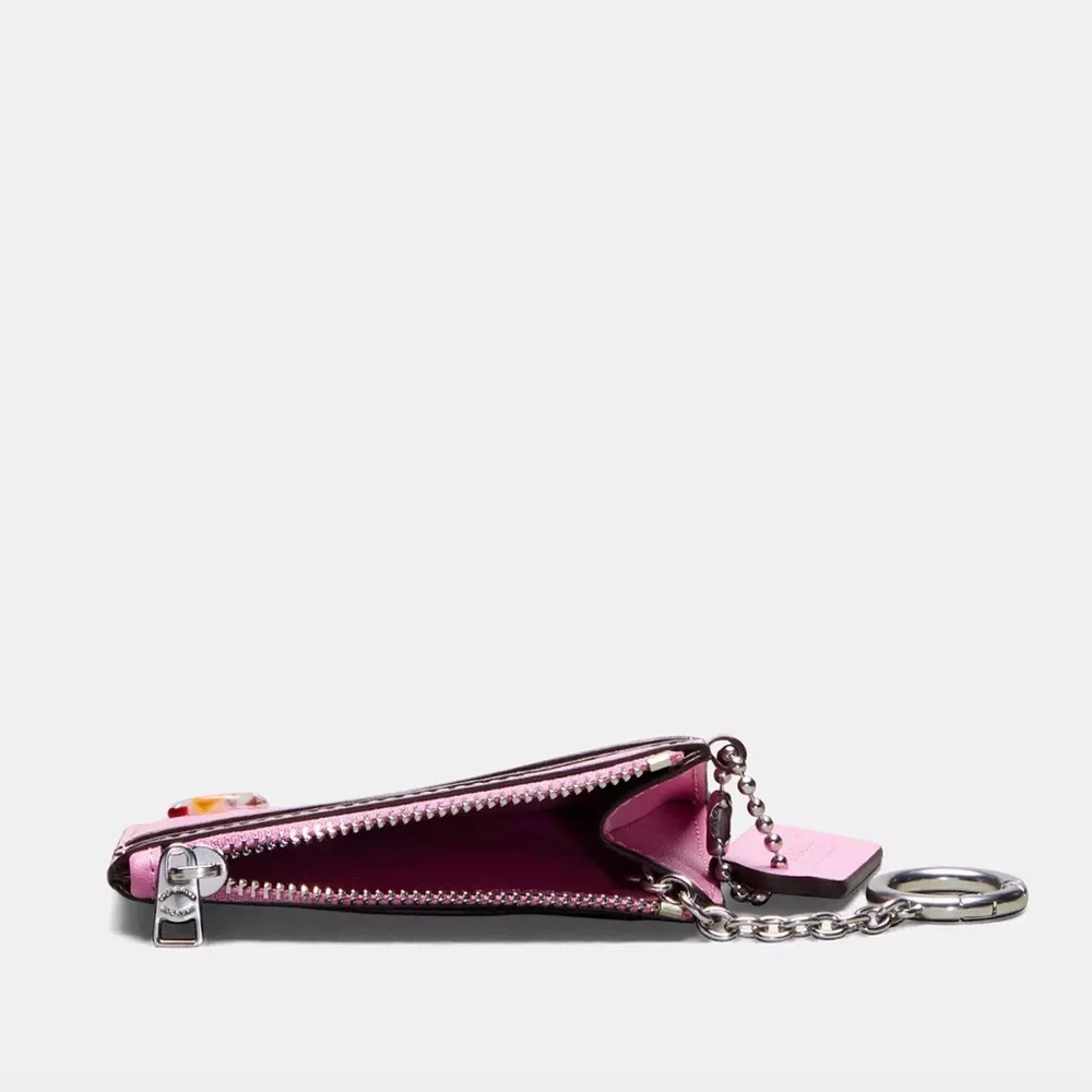 NWT !! WAVY ZIP CARD CASE IN COACHTOPIA LEATHER WITH🩷